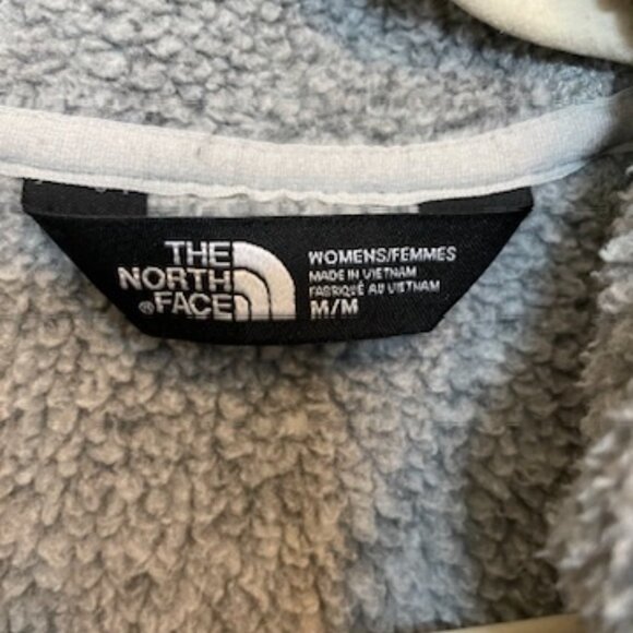 White North Face zip- up Vest- Size small & Small Grey North Face Jacket - Picture 9 of 11